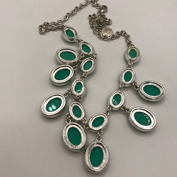 Liz Claiborne Teal Statement Necklace - Picture 6 of 9